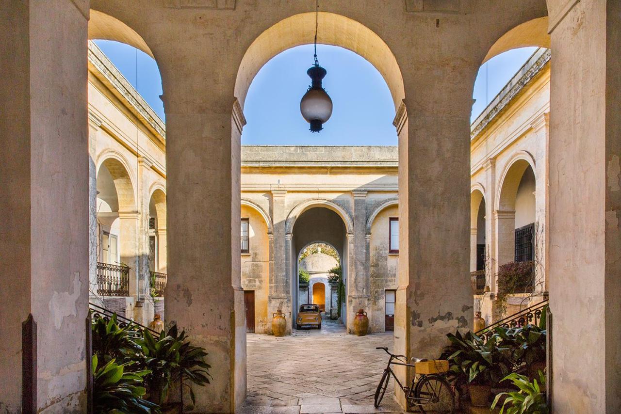Hotel Palazzo Daniele Gagliano del Capo Esterno foto